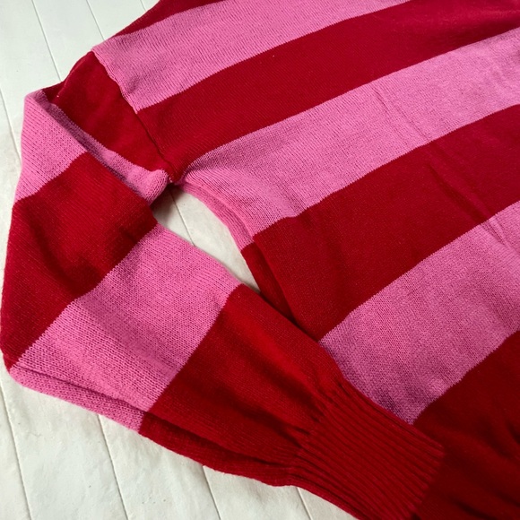 Hello Kitty Red and Pink Knit Sweater XS - Picture 8 of 10